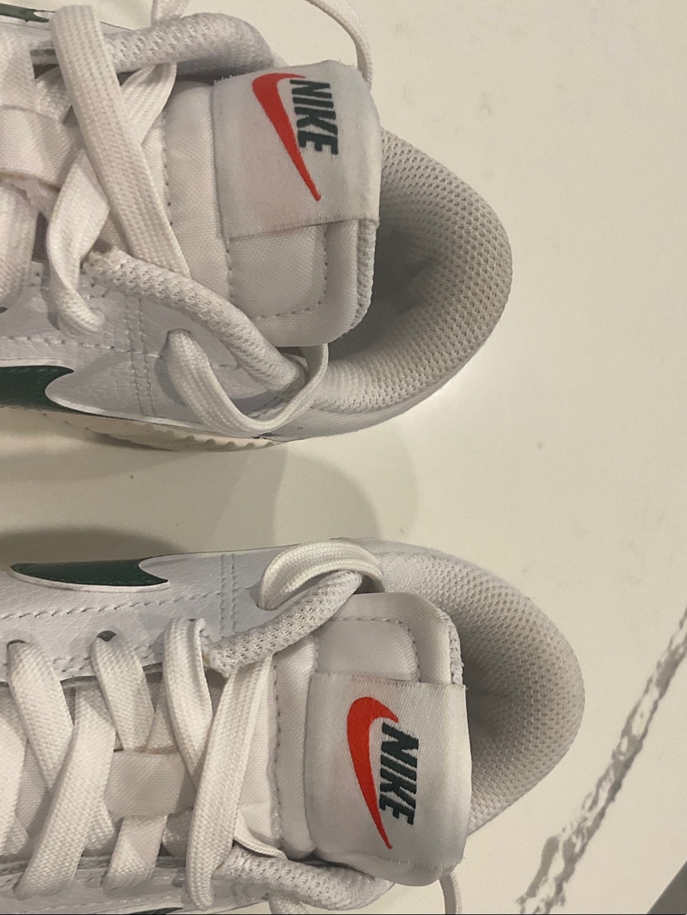 Nike White Sneakers with Black Soles - Picture 4 of 7